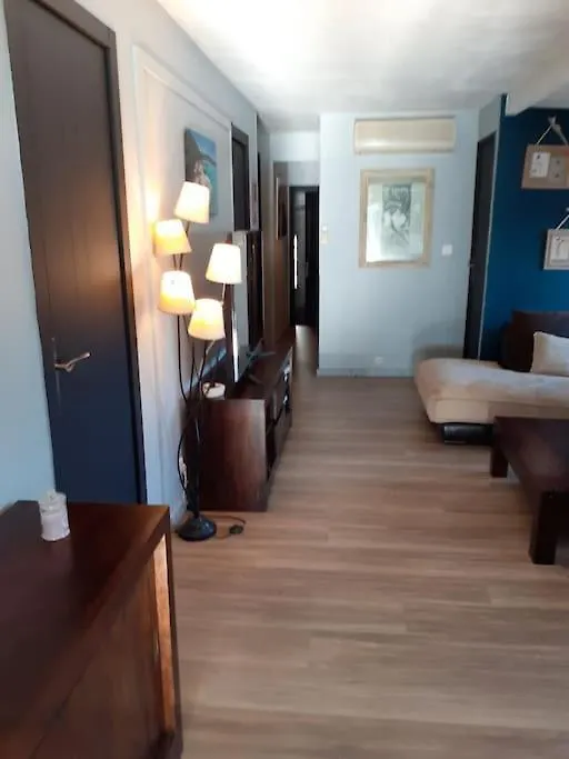 Maison Climatisee Avec Piscine Entre Alpilles Et Camargue Αρλ Σπίτι διακοπών