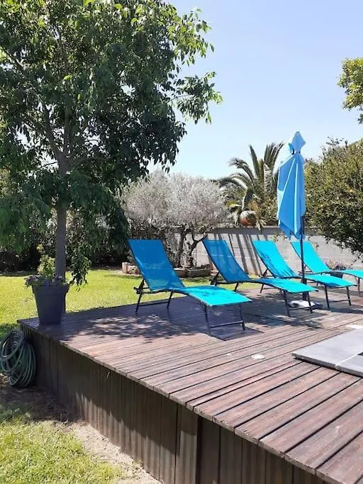 Maison Climatisee Avec Piscine Entre Alpilles Et Camargue Αρλ