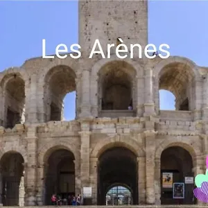 L'escala Centre Arles