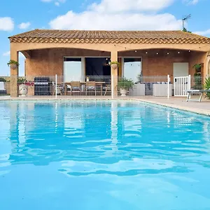 Mas Saint Jean Hébergement de vacances